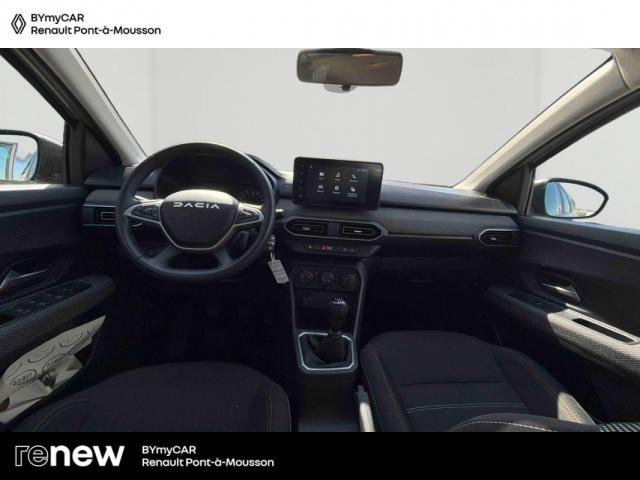 Dacia Sandero image 1