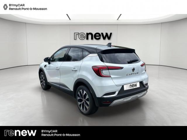 Renault Captur image 9