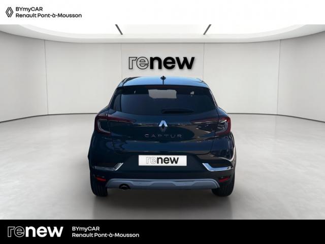 Renault Captur image 9