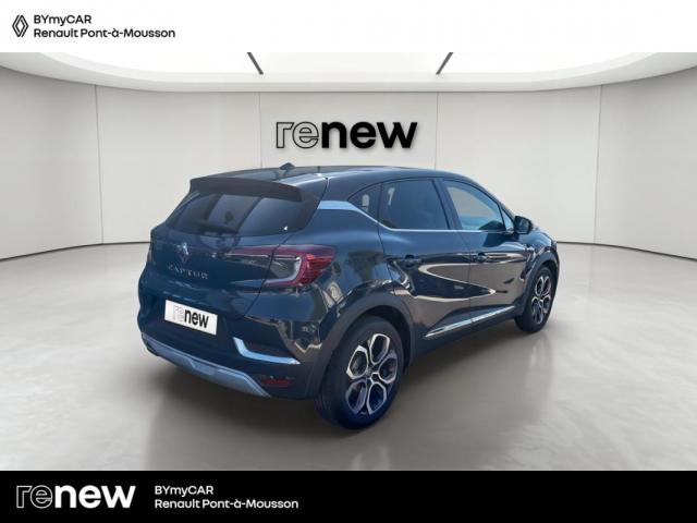 Renault Captur image 8