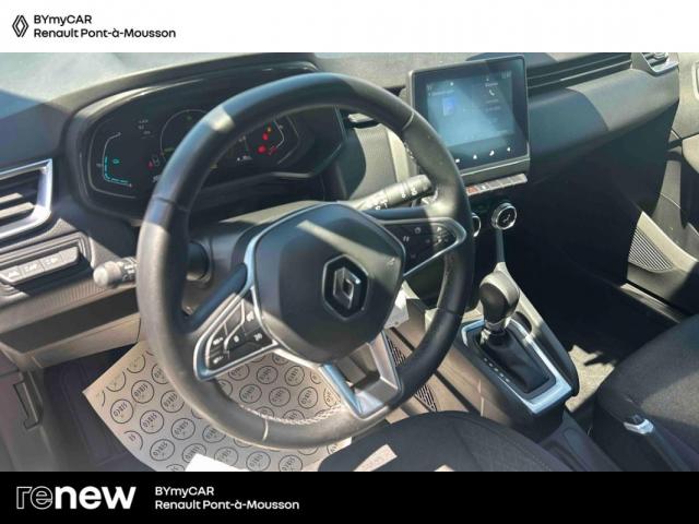 Renault Clio image 7