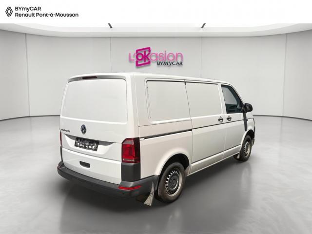 Volkswagen Transporter image 9
