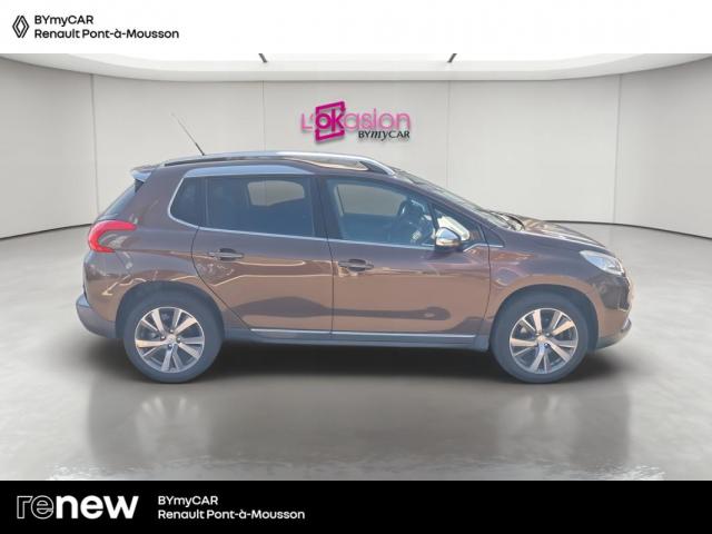 Peugeot 2008 image 1