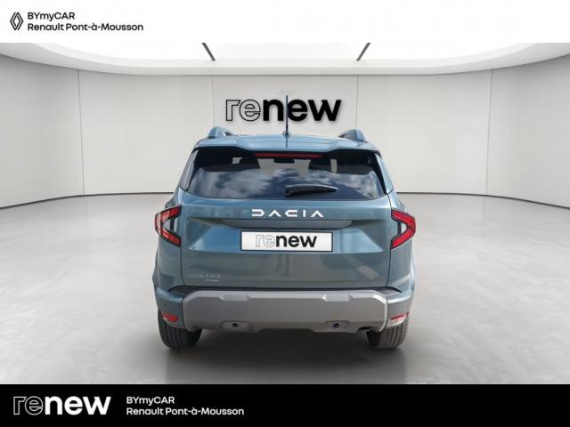 Dacia Duster image 1