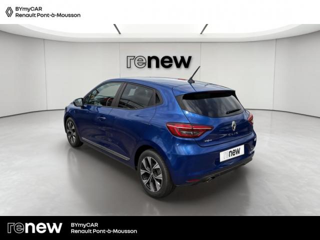 Renault Clio image 8
