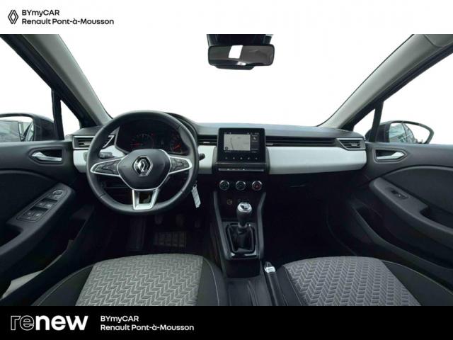 Renault Clio image 2