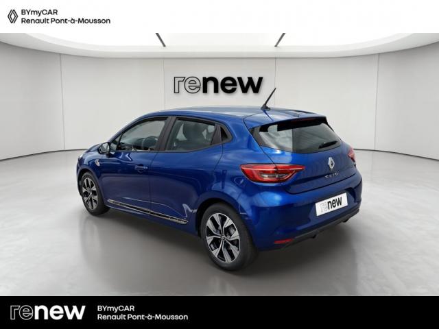 Renault Clio image 9