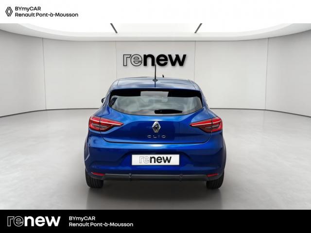 Renault Clio image 8