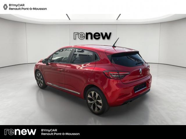 Renault Clio image 6
