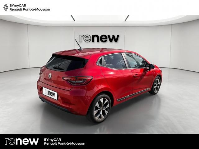 Renault Clio image 1