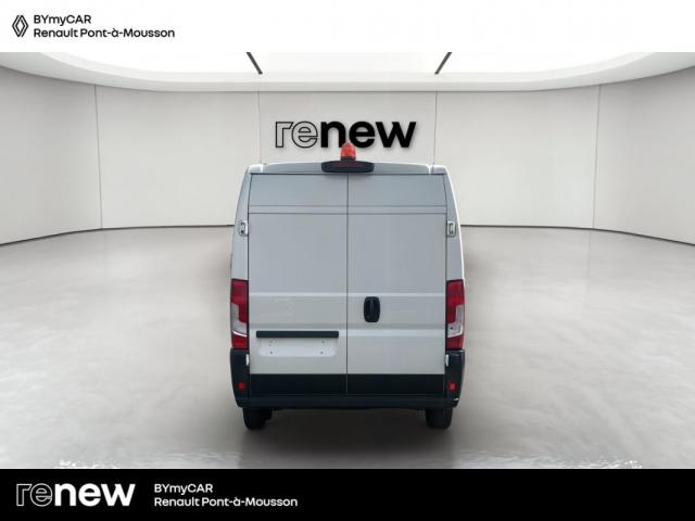 Peugeot Boxer image 3