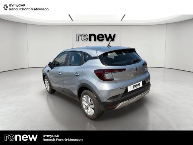 Renault Captur image 1
