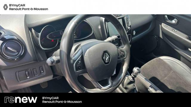 Renault Clio image 9