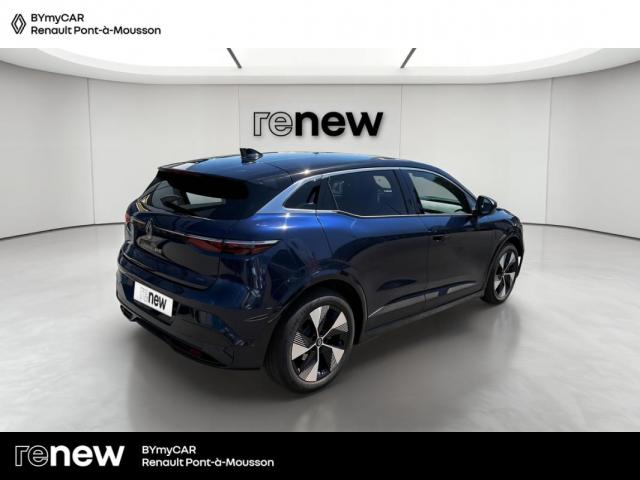 Renault Mégane E-Tech image 2