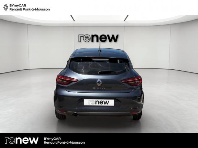 Renault Clio image 9