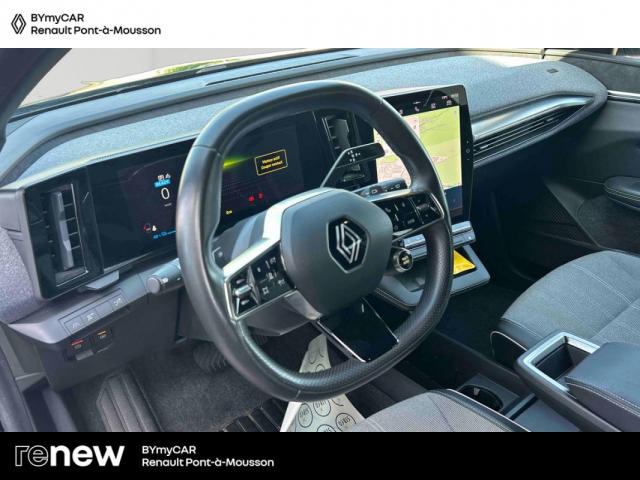 Renault Mégane E-Tech image 9