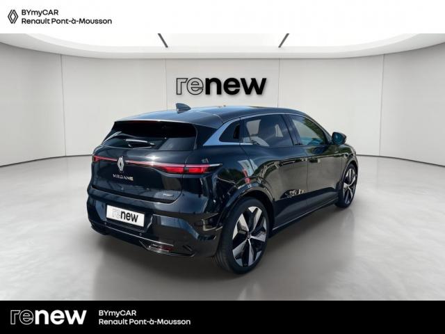 Renault Mégane E-Tech image 8