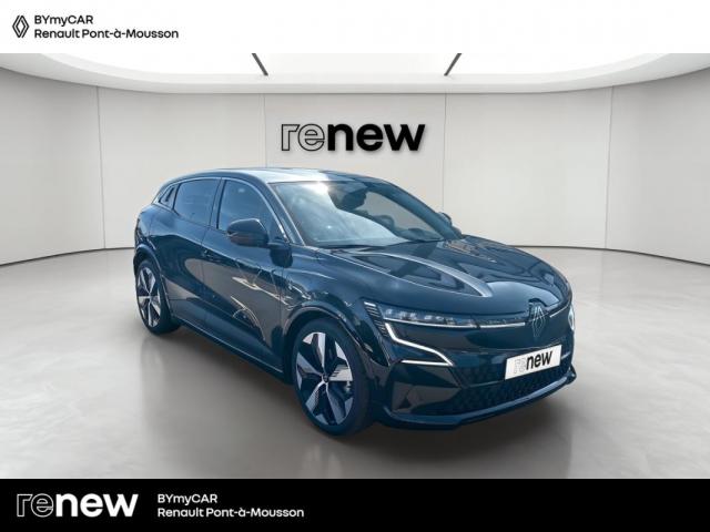 Renault Mégane E-Tech image 1