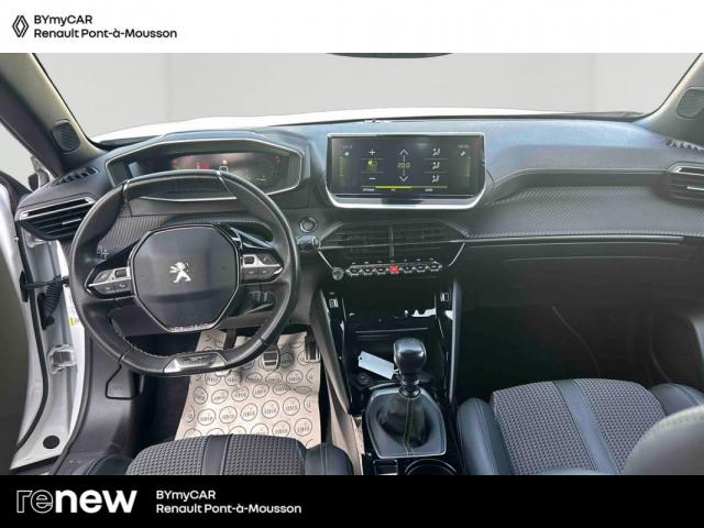 Peugeot 2008 image 7