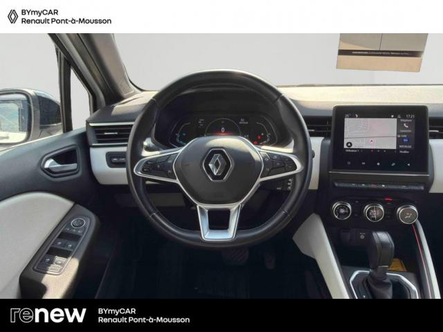 Renault Clio image 9