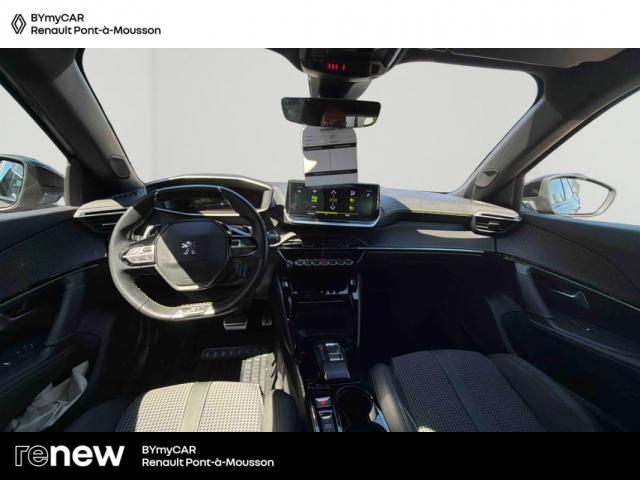 Peugeot 2008 image 6
