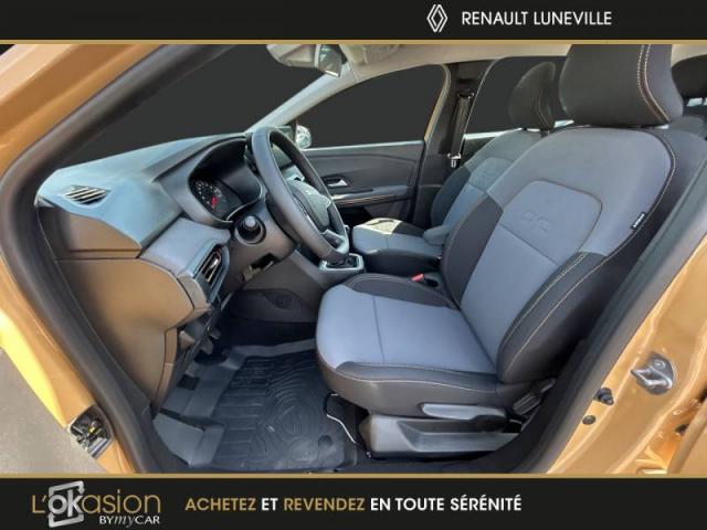 Dacia Sandero image 2