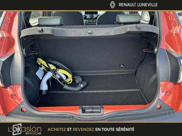 Dacia Spring image 8