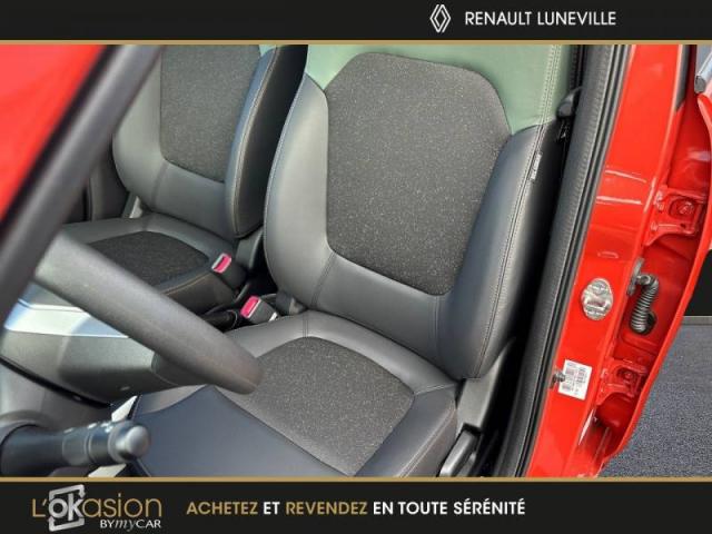 Dacia Spring image 6