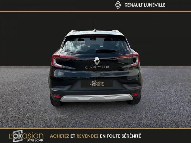 Renault Captur image 2