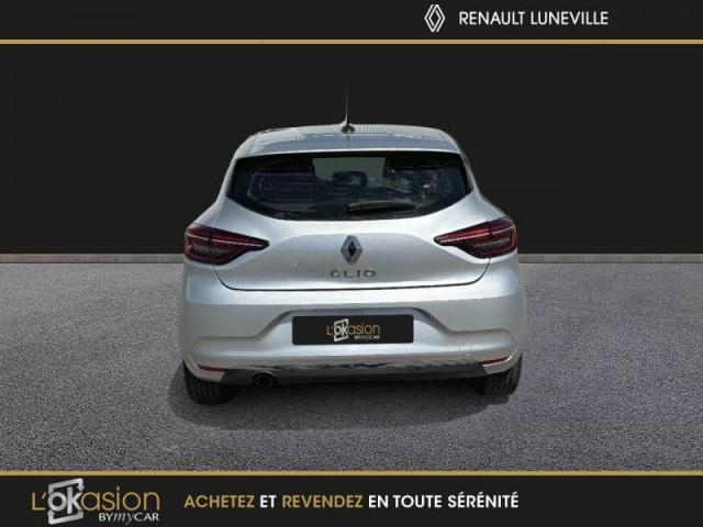 Renault Clio image 9