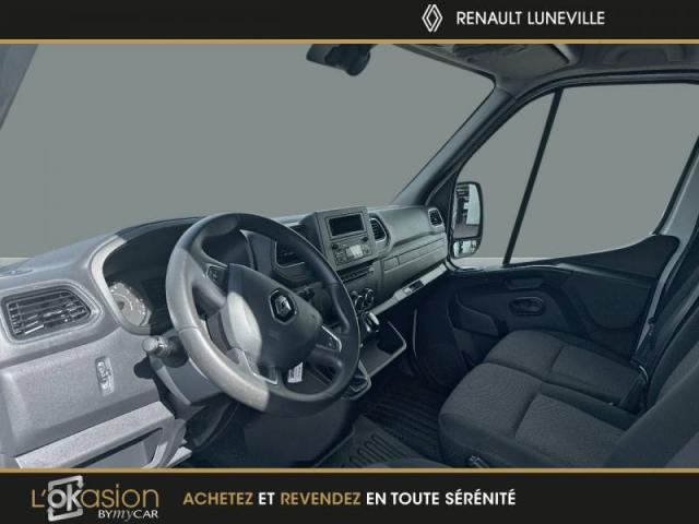 Renault Master image 7