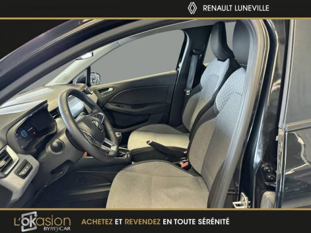 Renault Clio image 7