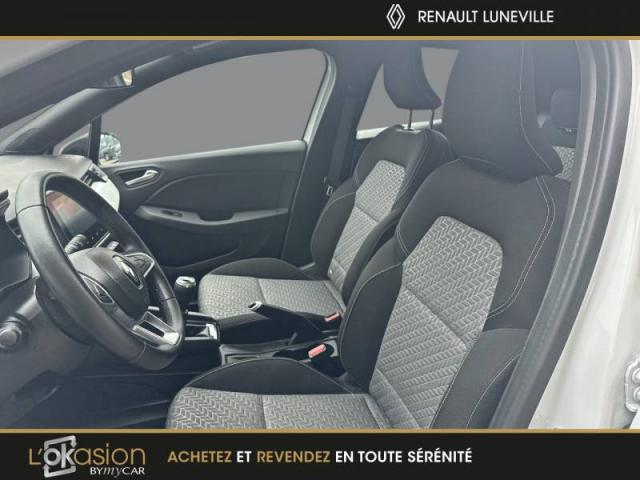 Renault Clio image 2