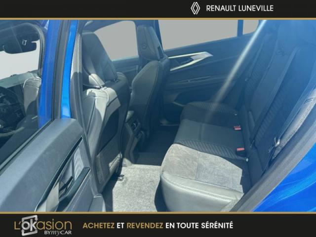 Renault Rafale image 8