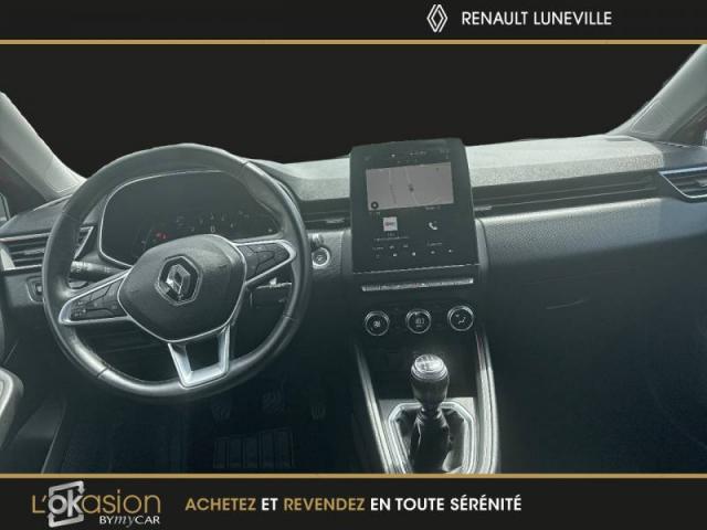 Renault Clio image 8