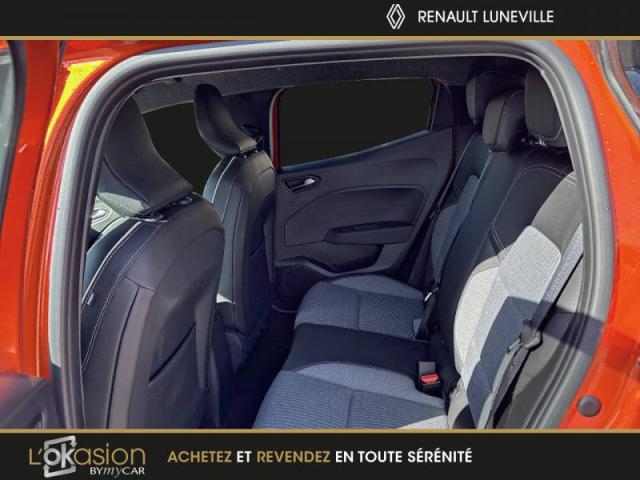 Renault Clio image 3