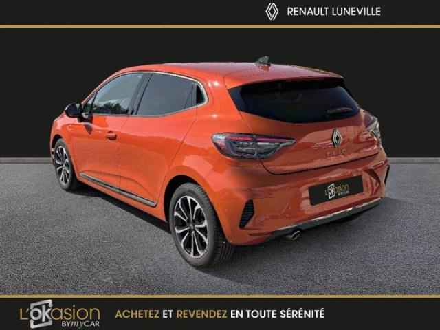 Renault Clio image 6