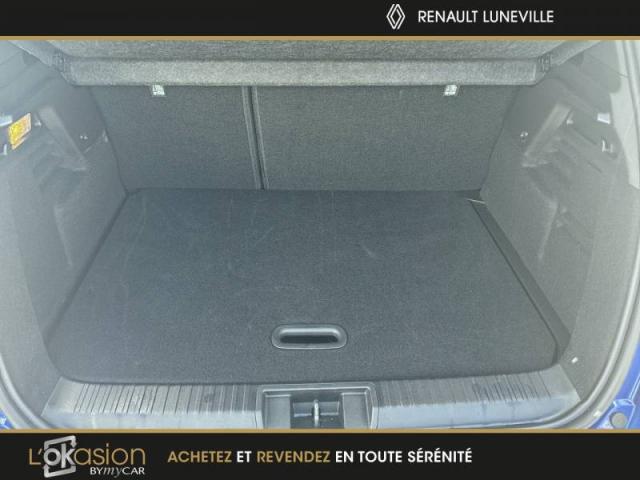 Renault Captur image 1