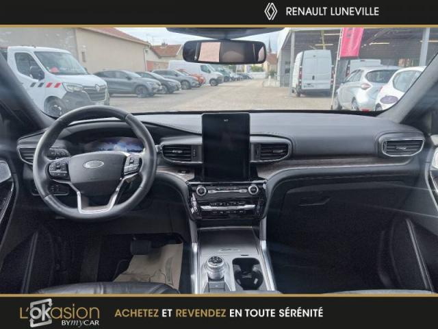 Ford Explorer image 2
