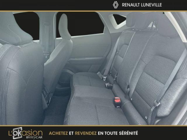 Renault Captur image 7