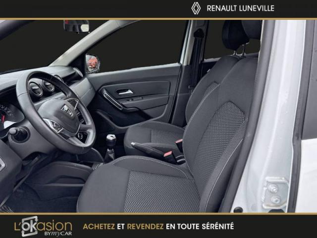 Dacia Duster image 1