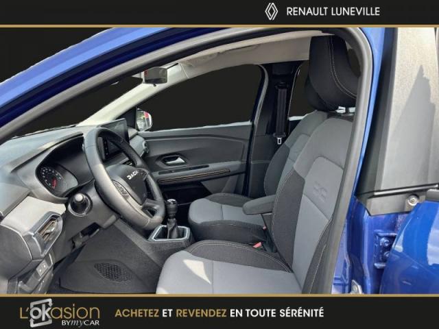 Dacia Sandero image 2