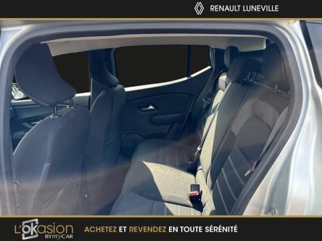 Dacia Sandero image 2