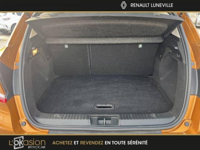 Renault Captur image 1