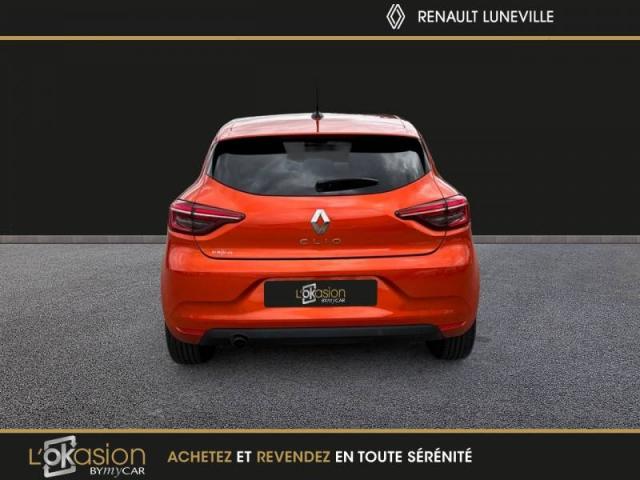 Renault Clio image 9