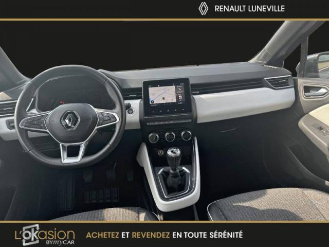 Renault Clio image 6