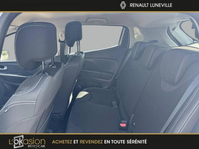 Renault Clio image 8