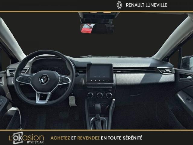 Renault Clio image 8