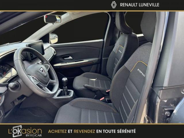 Dacia Sandero image 2