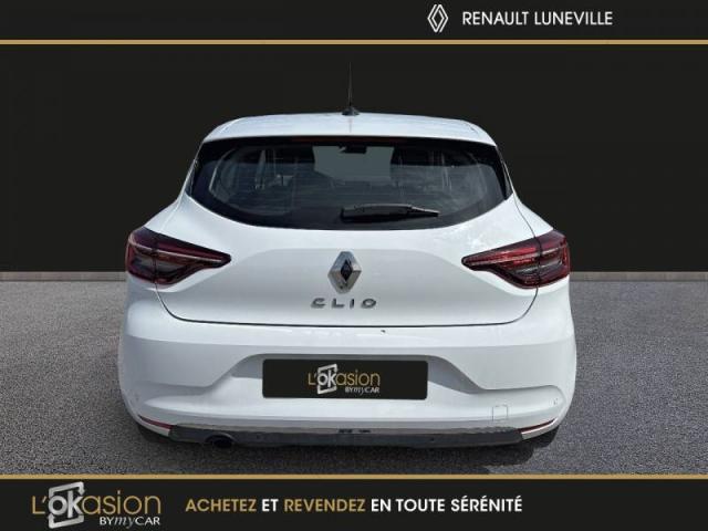 Renault Clio image 9